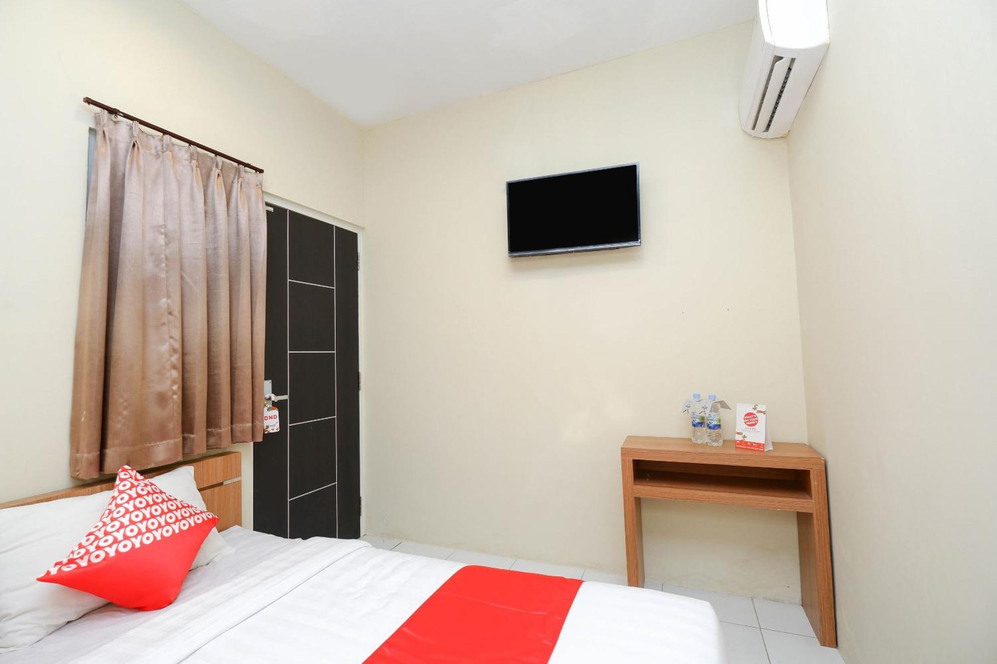 Unta Residence Semarang Luaran gambar